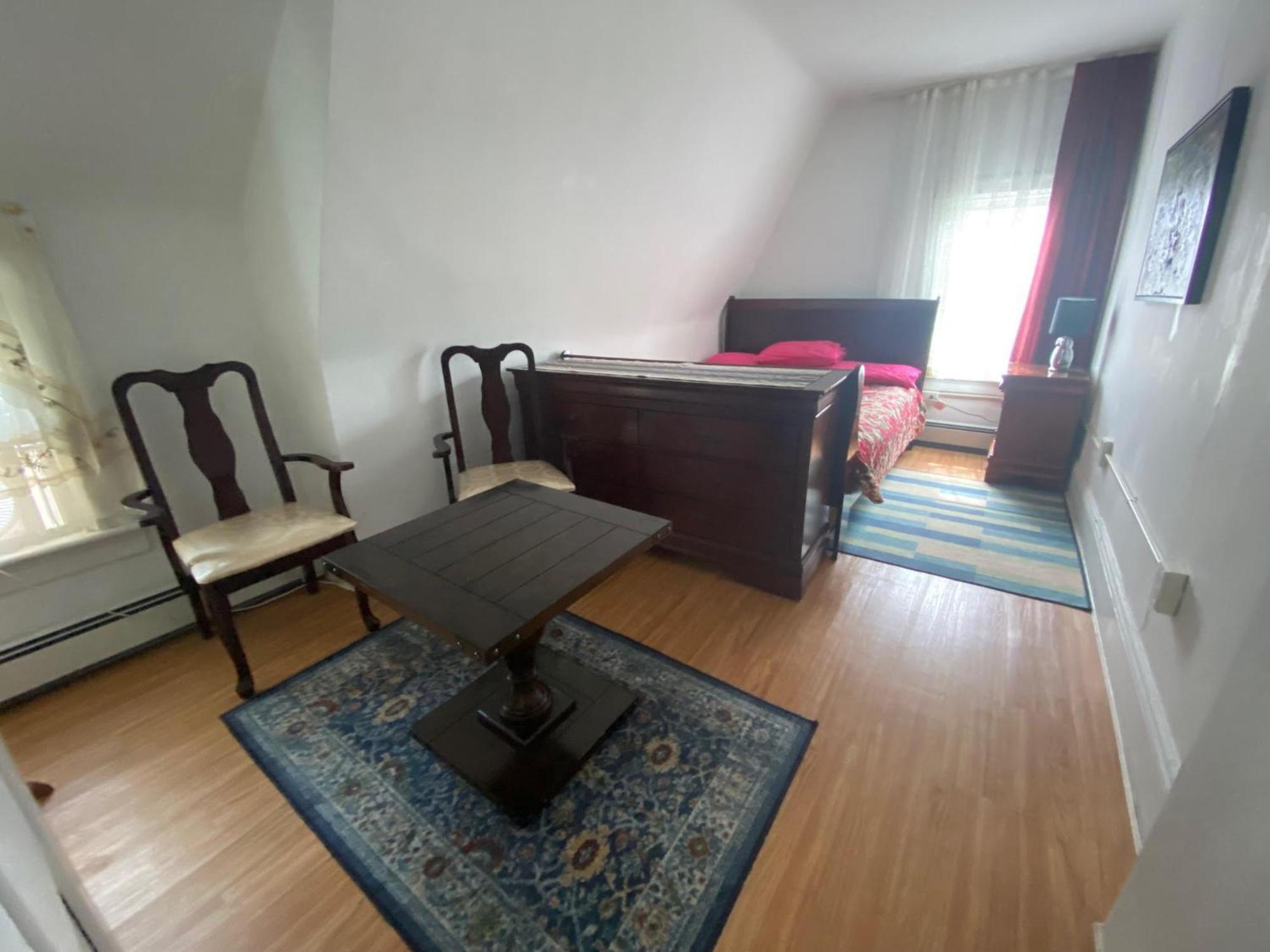 Privatunterkunft Classical American House *